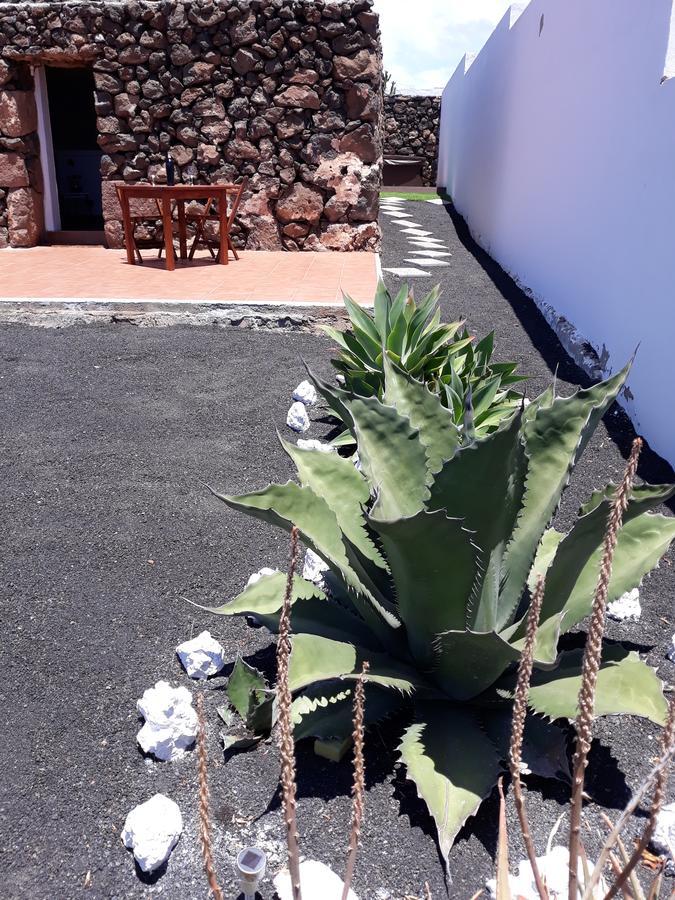 Hostal Loft La Tahonilla Tías Exterior foto